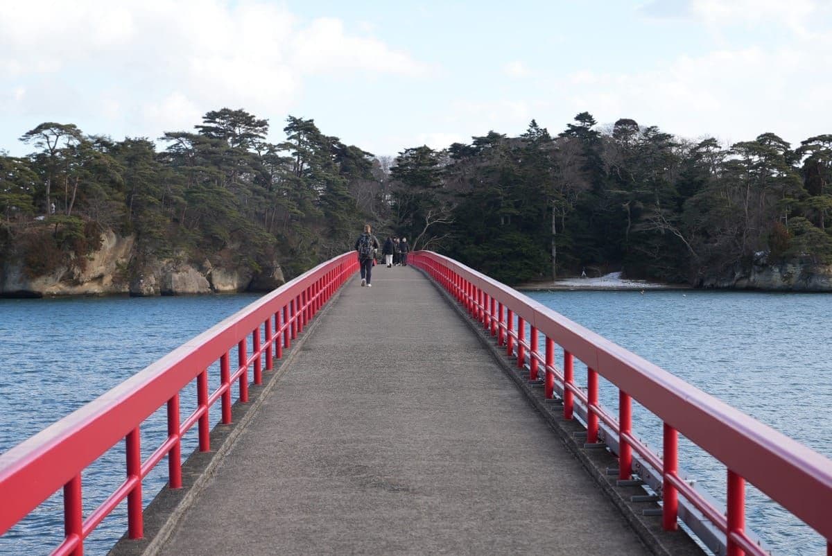 A 1-Day Review of Matsushima (松島), a Small Town by the Bay Near Sendai
