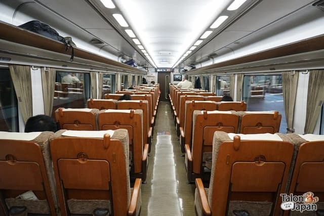 Ways to Travel to Tottori from Osaka and Okayama